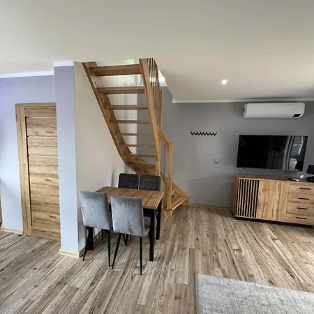 - 10km Od Morza Trzebiatow nad Rega