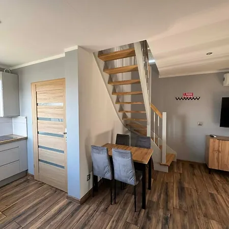 بيت للعطل - 10km Od Morza Trzebiatow nad Rega