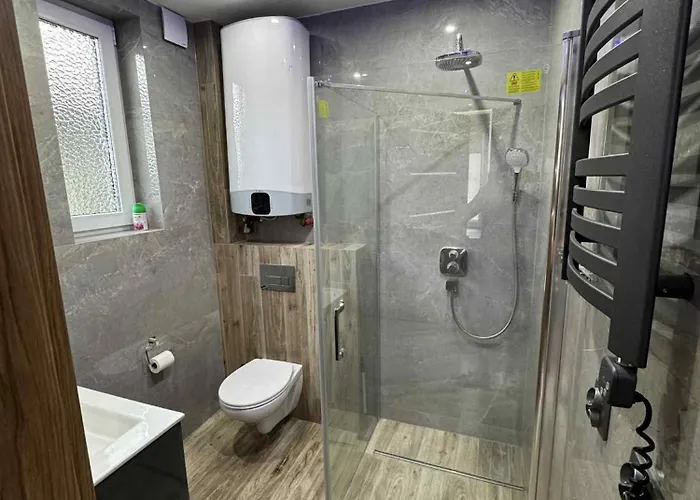 Nyaraló - 10km Od Morza