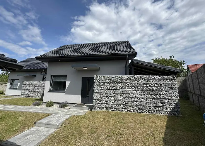 - 10km Od Morza Trzebiatów nad Regą