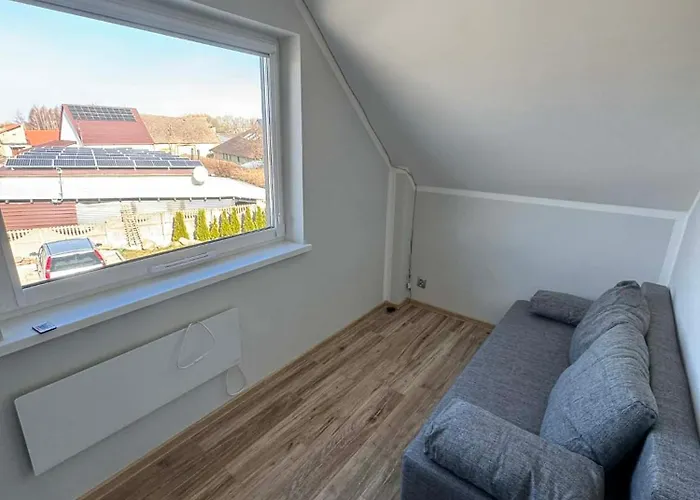 - 10km Od Morza Trzebiatow nad Rega